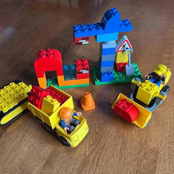 Duplo "My First Construction Site" set - Picture 2 of 6